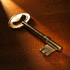 key-240px-476392220